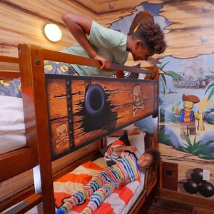 Wake up. Free breakfast. Walk straight into the park. Play, build, splash, ride and create all day—then do it all again. | LEGOLAND California