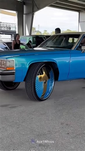 Why Luxury Cars Have Floating Hubcaps 😱