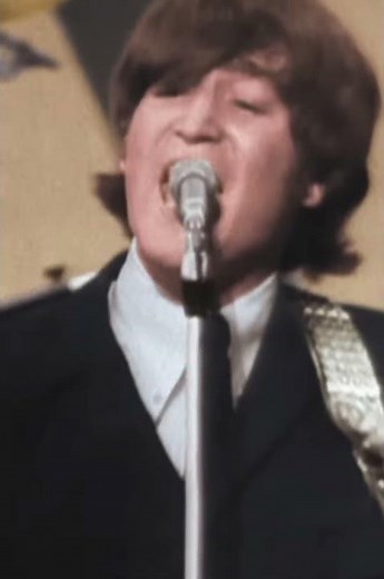 Help by the beatles live in Blackpool (1965)