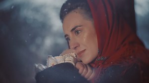 155K views · 3.1K reactions | Lâng-o streașină de casă Este o pasăre...