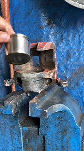 3.3K reactions · 67 shares | How to install a caliper piston caliper kit #buhaymechanic #highlights #followers #friends #fbreelsfypシ゚viralシ | Eddie Benico | Facebook
