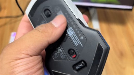 外星人👽电竞鼠标 aw610m ，有何不同。七键编程，rgb灯