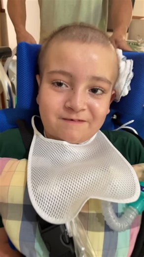 João Lucas | Ha alguns dias atrás estávamos em uma sala de “notícias” da UTI, e só o que falavam era que o João estava muito grave e que provavelmente... | Instagram