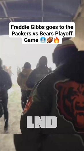 Freddie Gibbs goes to the Packers vs Bears Playoff Game 🥶🏈🔥 | Live N' Direct Hip Hop