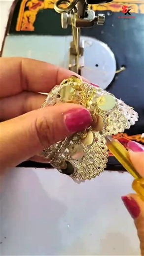 1 Minute Me Lace Latkan Banaye #diy #fashion #sewing #shorts #new #skneedlework #viral #blouse