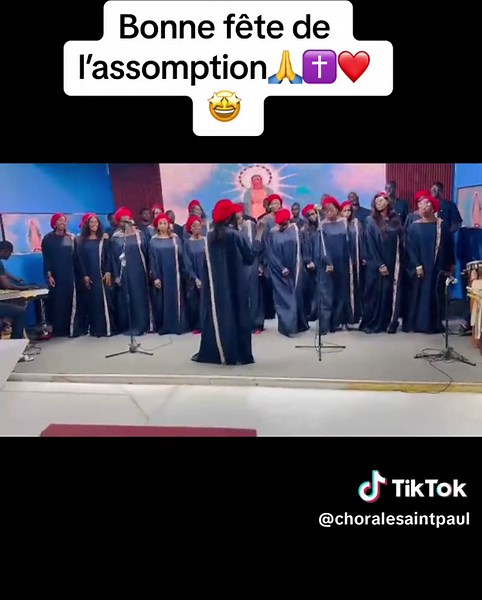 Célébration de l'Assomption avec la Chorale Saint Paul