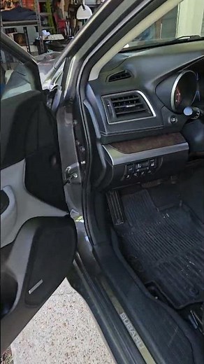 Subaru Outback hatch will not open fix