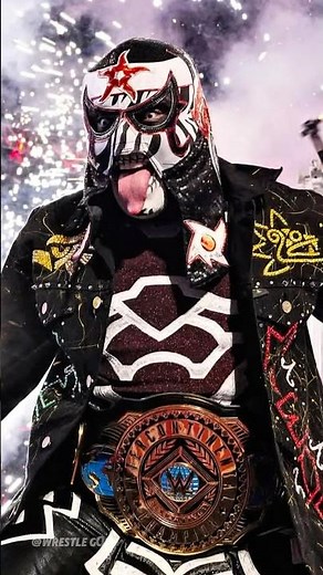 Penta Retains IC Title! 🔥 Finn Bálor Attacks After #WWE