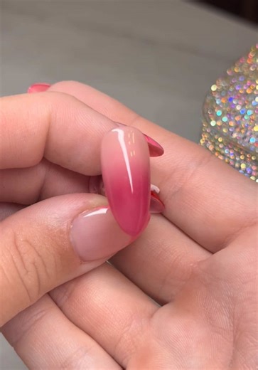 how to achieve a perfect ombre nail design using a nail sponge and grabber tool ✨ #ombrenails #nails #nailinspo #nailtok