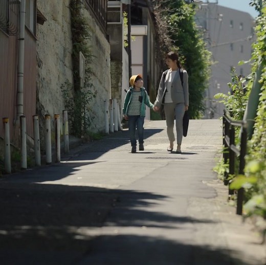 日本生命のCM女優と子役は誰？病気のシングルマザーと作文の男の子