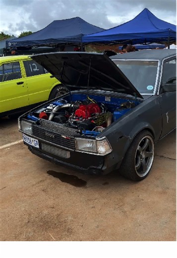 “Love looks not with the eyes, but with the heart.” I now know what they mean in the movie Beauty and the Beast🥲… Turbocharged 1UZ-FE Lexus V8 🦍 pushing about 500 KW’s to the wheels which is about 670 HP!!! The power to weight ratio is insane right here 😭🙌🏽🔥 #dstfilms #mxmracing #turbo #1uz #ke70 @MXM Racing @ashleyduplooy11