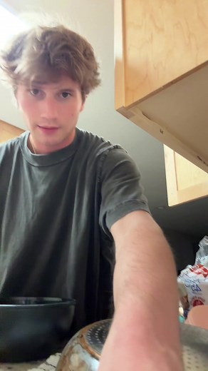 Hilarious High Sandwich Making Moments