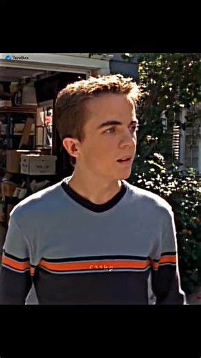 ‎Hestory Cinema __تاريخ السينما‎ on Instagram‎: "نهاية غير متوقعة 😂 | Malcolm in the Middle #افلام #افلام_اجنبية #the_8eighth_art #van_xx_dola💎 #hemk22 #c11kp #kyros7 #foolt7"‎
