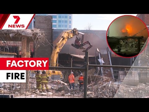 Hunt for firebugs who torched South Yarra's iconic Jam Factory | 7NEWS
