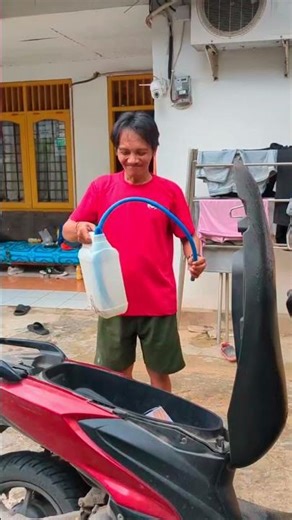 solusi masa kini, toitor toilet motor #inioko #lucu #komedi