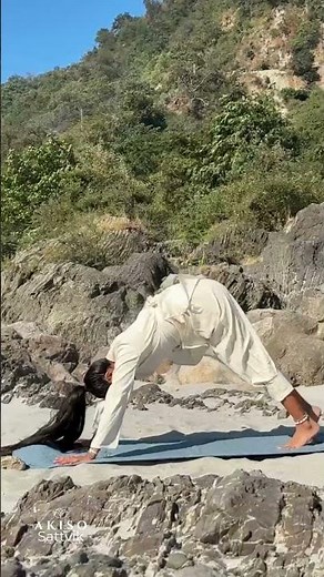 Authentic 100% Cotton Yoga Wear | Breathable Yoga Clothes | Akiso #yoga #yogaflow #peace #yogaattire
