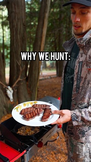 Cooking elk in an outdoor kitchen 🥵 Love hunting for food in Montana!