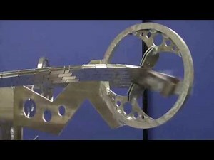 Möbius Maglev track for quantum levitation of superconducting train