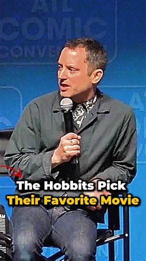 The Hobbits Reveal Their Favorite LOTR Movie | Elijah Wood, Billy Boyd, Dominic Monaghan, Sean Astin