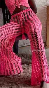 Crochet shell stitch pants #shylercrochets #crochet #crochetclothing #diy