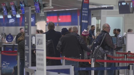 Flight delays, cancellations piling up at Detroit Metro Airport