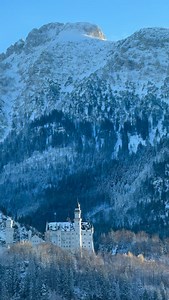 Neuschwanstein Castle, perched on a rugged hill in Bavaria, Germany, is one of the most iconic and fairytale-like castles in the world. Commissioned by King Ludwig II of Bavaria in the 19th century, it was designed as a romanticized homage to medieval architecture and inspired by the operas of composer Richard Wagner. Although never completed, the castle dazzles with its lavish interiors, dramatic towers, and breathtaking alpine backdrop. Its whimsical beauty has made it the model for Disney’s S