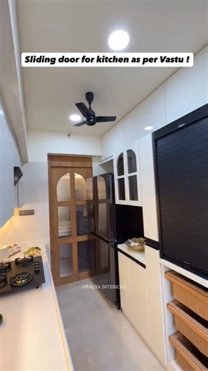 kitchen sliding door #slidingdoor #glassdivider #homedecor #interiordesign