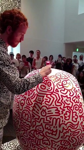 Doodling a Daruma Doll in Tokyo: Art and Culture
