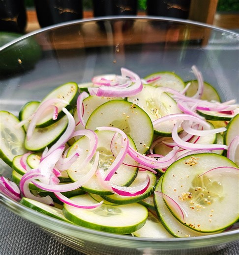 Pipino Salad is a simple and refreshing Filipino side dish made with fresh cucumbers, tomatoes, onions, and a tangy vinegar dressing. Often served with grilled meats or fried fish, this light and zesty salad adds a perfect contrast to rich or savory dishes. It’s quick to prepare, budget-friendly, and full of crisp, clean flavors that complement any Filipino meal. #PipinoSalad #FilipinoSalad #CucumberSalad #PinoyRecipe #LutongBahay #FilipinoSideDish #HealthyPinoyMeals #SummerSalad #EasySaladRecip