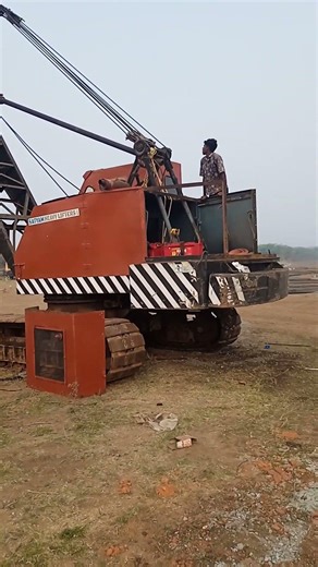 Clamshell crane #construction