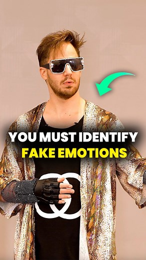 Real emotions VS fake emotions ⚠️⁣ ⁣ ✅ Follow @julienhimself for more.⁣ ⁣ ⁣ ⁣ ⁣ #julienblanc #julienhimself #emotion #emotions #emotionalhealth #emotionalhealing #triggered #triggers #emotionaltriggers #emotionaltrauma #innerwork #lettinggo #selfhealers #selfhealing #emotionalwellbeing | Julien Blanc