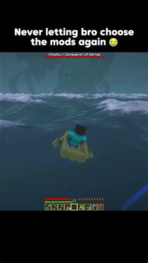 What is that thing? 😭 #minecraft #minecraftmemes #memes