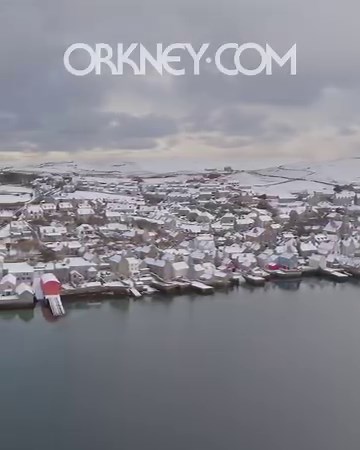 There's an amber weather warning, the roads are treacherous, and there is a LOT of disruption locally...but Orkney's scenery during snowy weather is....well, just take a look for yourself...😍 🤍 ⬇️ | orkney.com