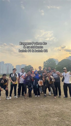 @Kamil.M cer senyum sikit.. aduhhh #anakmurid #exstudents #school Putrajaya Super Rugby. Python RC won!