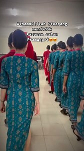 #pramugari #sekolahpramugari #sekolahpenerbangan #pramugara #pramugariindonesia #cabincrew #pramugaricantik #flightattendant #polisi #peninggibadan #pilot #pendidikanpramugari #jakarta #sekolahpramugariterbaik #like #avsec #indonesia #tni #sekolahavsec #sekolahpramugarijakarta #pramugarihits #lionair #garudaindonesia #staffbandara #sekolahpramugaribandung #sekolahpramugarisurabaya #peninggi #groundstaff #sekolahpramugarisemarang #sekolahpramugaribali | Pramugari Indonesia