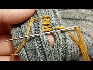 With Just a Sewing Needle, You Can Perfectly Repair the Holes in Knitted Sweaters By Yourself