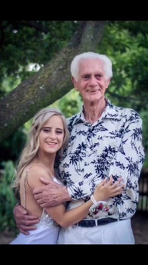 108K views · 6.5K reactions | Hey ya’ll❤️ My Grandpa passed so I will be taking a few days off. I’m just not in the right headspace to create good content. Love you all so much! | Jezelle Catherine | Facebook