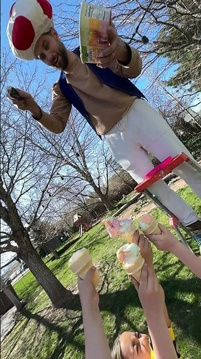 iCE CREAM ROULETTE!! Friends catch falling sweet treats! 🍦 Mario Birthday Party 🍦 slo-mo