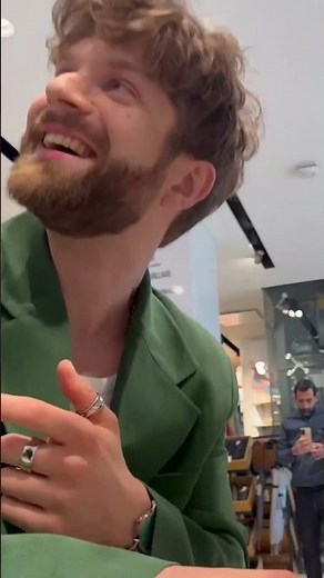 Teddy Swims 😳 Surprise Performance In Public – Lose Control #shorts