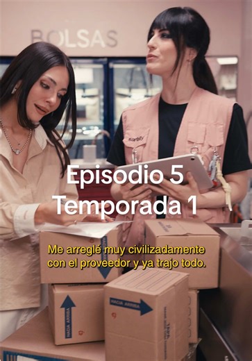 Episodio 5: El proveedor de caricias Capítulos nuevos de Drama en la Chamba todos los Lunes, Miércoles y Domingos en @SNAK! Y en mis redes annasarelly ¿Quién merece la gerencia? ¿Alex o Flux?