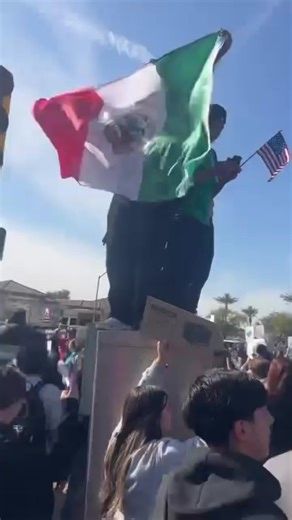 Fűčķ ïćë #viral #vivamexico🇲🇽 #zyxcba #fypシ゚viral #everyone copper canyon protest lit our families matter