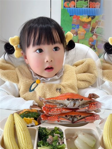 Delicious Crab Day: Enjoying Baby Food with Mom