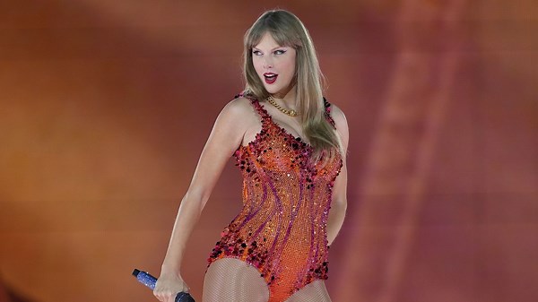 Taylor Swift returning to movie theaters with 'Official Release Party of a Showgirl' film