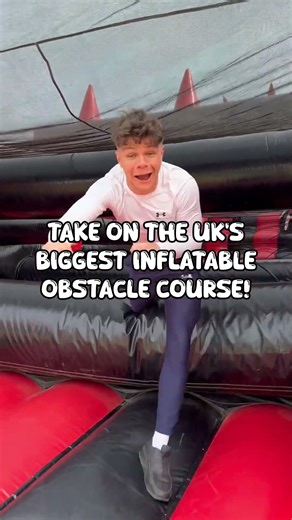 🧗🏽‍♀️ Take on the UK's BIGGEST Inflatable 5k Obstacle Course! #adventurechallenge #funrun
