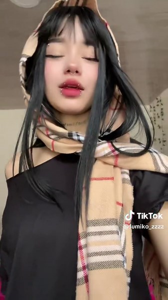 Videos de fumiko_zzzz (@fumiko_zzzz) con “Originalton - 🧸💕”