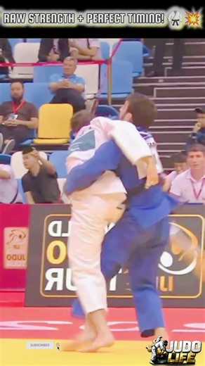 ​🏋️ PURE POWER! Unbelievable Judo Lift & Throw! 🤯💥 #Judo #MartialArts #shorts