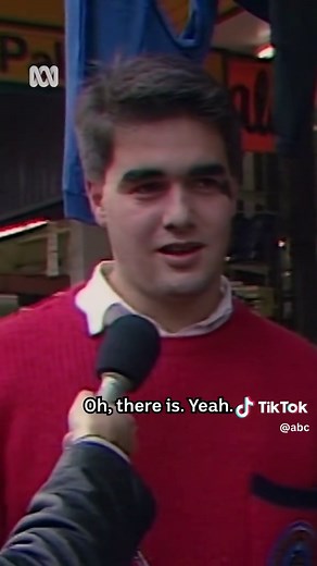 Australians' Views on Smoking in the 1980s