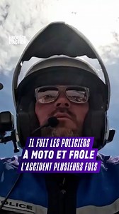 Lors d’une course-poursuite après un refus d’obtempérer, un motard en fuite manque de percuter un policier et frôle l’accident à plusieurs reprises 😮 #EnquêtedAction, « Course-poursuite et flagrant délit : les motards de la police au défi », vendredi à 21 :25 sur W9 et M6 | Enquête d'Action