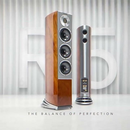 Audiovector R 5 Arreté speakers