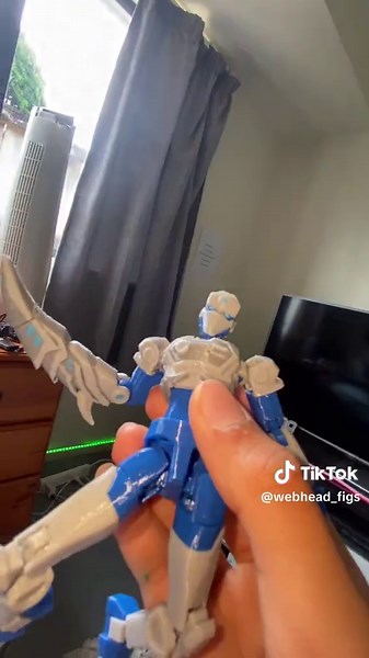 3K SPECIAL!!! THANK YOU GUYS SO MUCH FOR 3K!!! ❤️ #invincible #titan13 #t13 #techjacket #invinciblevariants